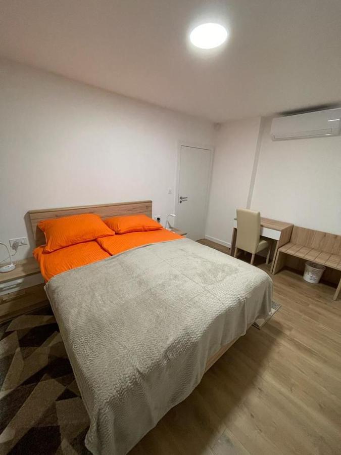 Apartmani Daisy ヴェリカ・ゴリツァ エクステリア 写真